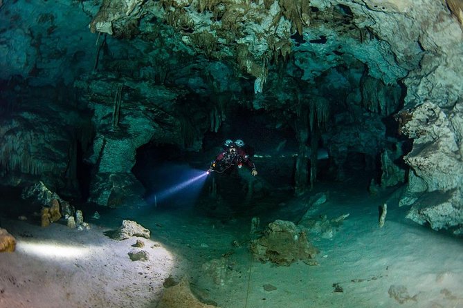 2 Different Divings in Dos Ojos Cenote for Certified Divers in Tulum - Participant Requirements and Health Considerations