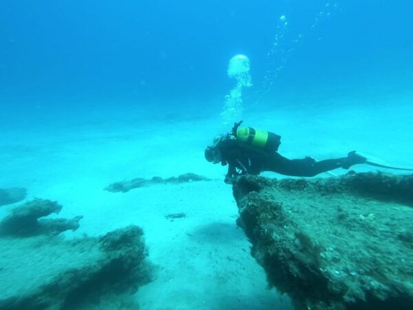2 DIVES - Certified Divers - Frequently Asked Questions