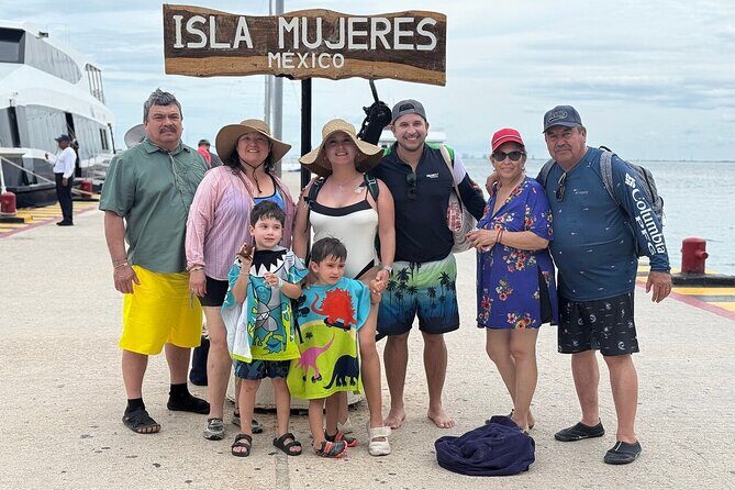 2 EN 1 Isla Mujeres Catamaran with Open Bar from Cancun - Introduction