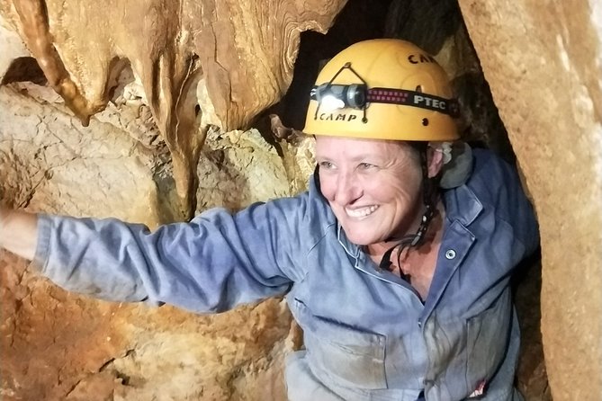 2-Hour Capricorn Caves Adventure Caving Excursion  - Queensland - Climbing, Scrambling, and Squeezing Adventures