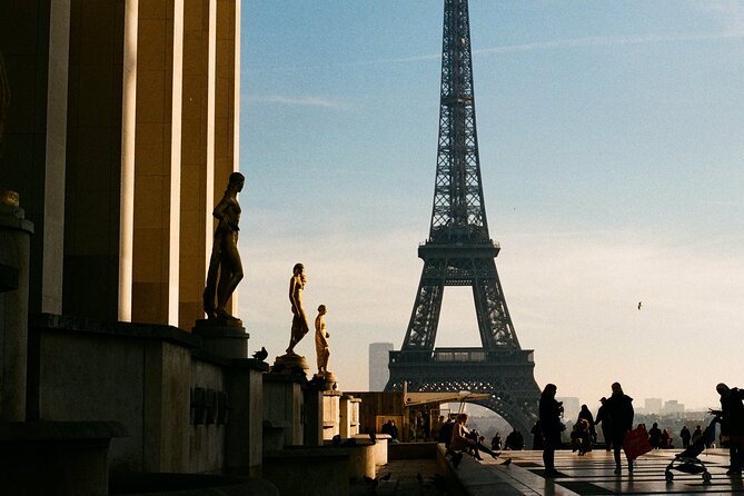 2-Hour Discover Paris With Metro Tickets Walking Guided Tour - Inclusions and Benefits