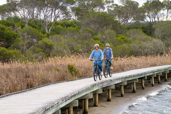 2-Hour Eden Guided Bike Tour Around Lake Curalo - Meeting and Pickup