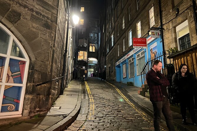 2-Hour Edinburgh Ghost and Dark Side Walking Guided Tour - The Sum Up