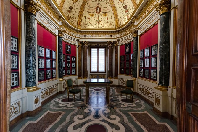 2 Hour Exploration Uffizi: Immerse in Renaissance Artistry - Tips for Navigating Uffizi in 2 Hours