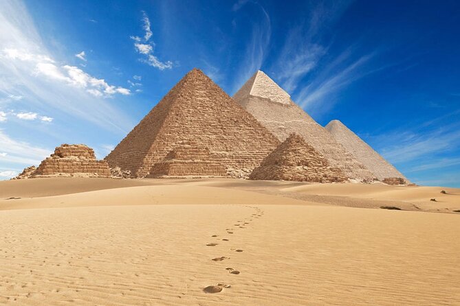 2-Hour Full-Day Private Tour in Giza Pyramids in Desert - What To Expect