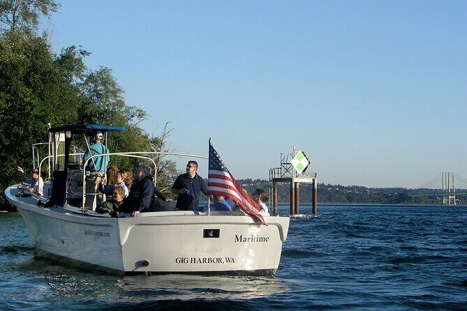 2 Hour Guided Boat Tour in Gig Harbor and Narrows Bridges - The Guides and Their Knowledge