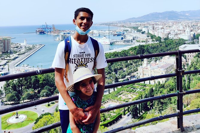 2-Hour Guided Walking Tour in Barcelona - The Sum Up
