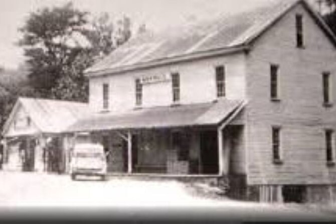 2-Hour Helen Haunts and History Walk Tour - Ghost Hunting Equipment