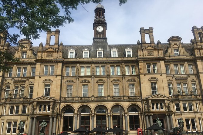 2 Hour Leeds Highlights Walking Tour - Pricing and Booking Information