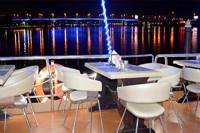 2-Hour Luxury Cruise Dinner in Dubai - Inclusions
