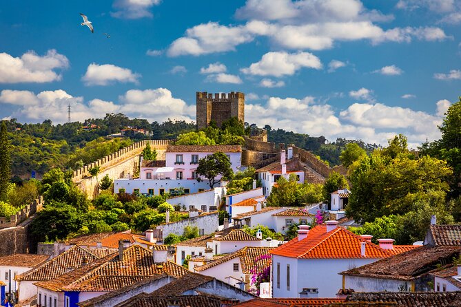 2 Hour Óbidos Family Walking Tour: Explore Historic Marvels - Tour Route Highlights
