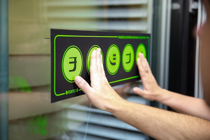 2 Hour Outdoor Group Activity in PARIS: PARIS, MON COEUR - Cancellation Policy