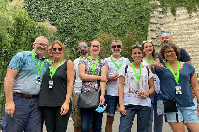 2 Hour Outdoor Group Activity in PARIS: PARIS, MON COEUR - The Sum Up