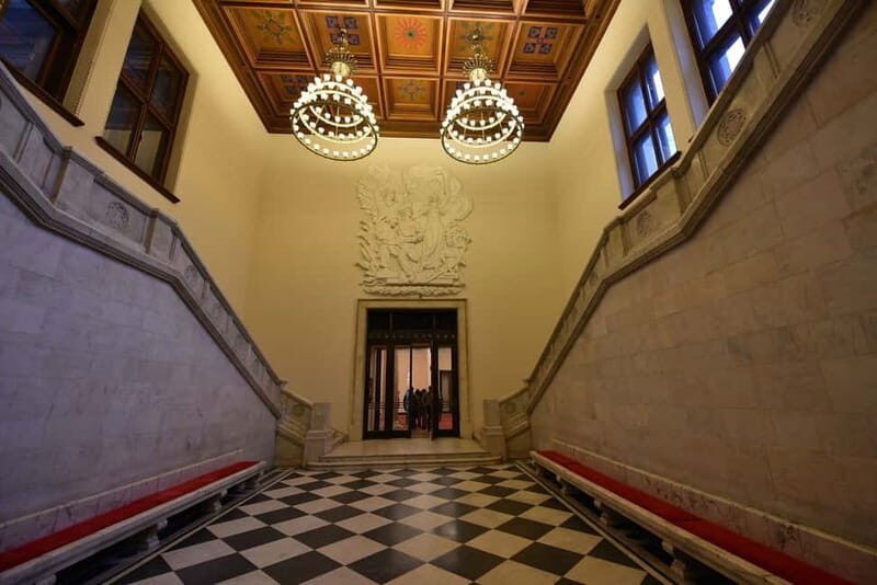 2 hour: Palace of Culture & Science Guided Tour in English - Good To Know