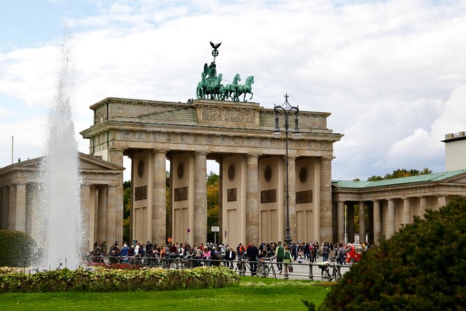 2-Hour Private Berlin Walking Tour, Berlin in the Third Reich and Cold War - Historical Background