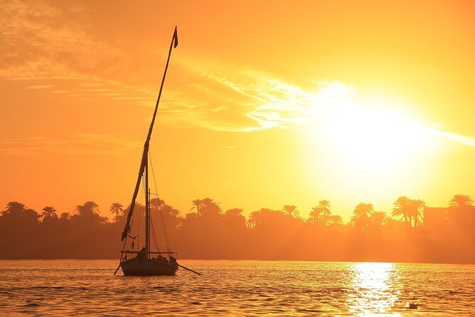 2 Hour Private Felucca Trip Tour on The Nile With Lunch in Luxor - The Sum Up