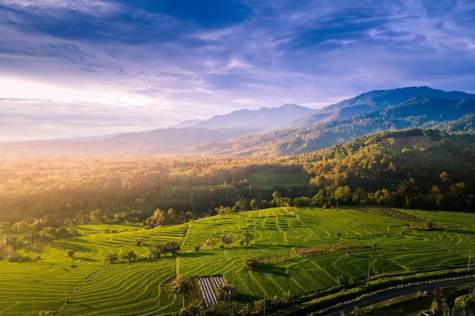 2-Hour Private Guided Romantic Tour in Bengkulu - Tour Highlights