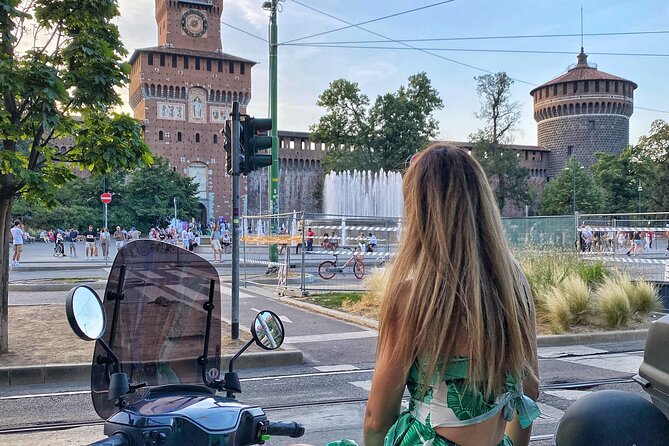 2-Hour Private Guided Tour of Milan by Electric Scooter - Tour Itinerary