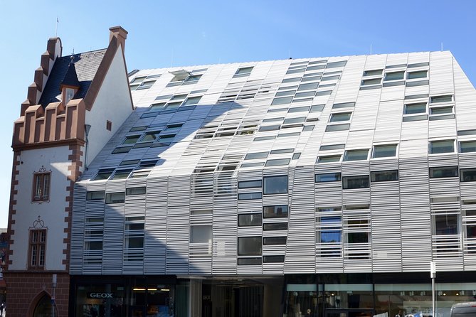 2 Hour Private Guided Walking Tour: Modern Mainz - Date and Traveler Selection