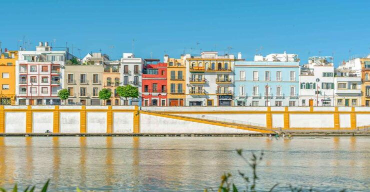 2-Hour Private Guided Walking Tour of Triana - Private Group Setting and Departure Choices