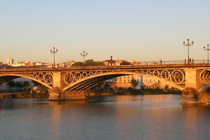 2-Hour Private Guided Walking Tour of Triana - Structuring a Short Visit to a Rich Neighborhood