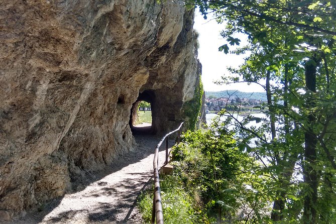 2-Hour Private Hiking Tour to Meet History at Braunsberg Mountain From Vienna - The Sum Up