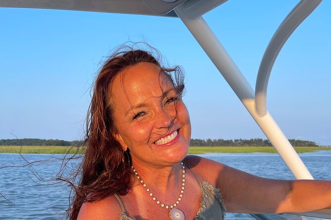 2-Hour Private Hilton Head Dolphin Watching Cruise - Fun and Enjoyable Experience, Accommodating and Knowledgeable Captains, and Family-Friendly Highlight