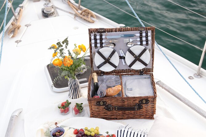 2-Hour Private Sailing Boat Tour in Barcelona - Meeting Point