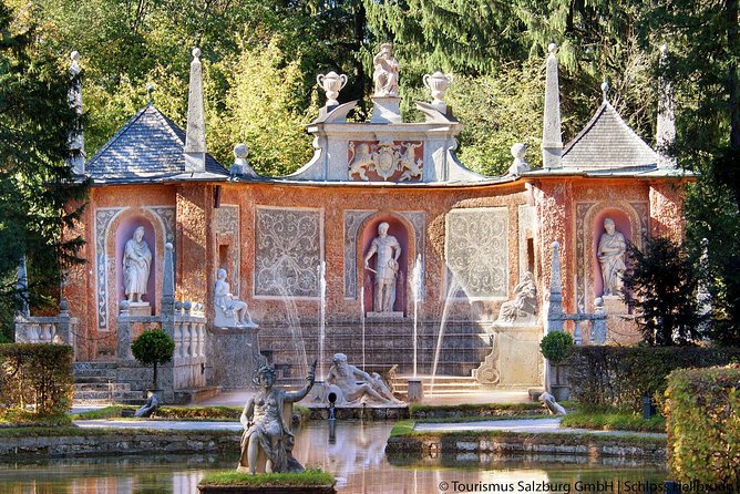 2-Hour Private Salzburg City Highlights Tour - Positive Feedback in Different Languages
