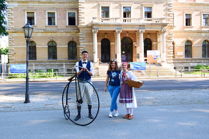2-Hour Private Walking Tour in Zagreb City With Guide (Up to 10) - Reservation and Payment Options