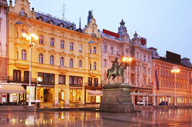 2-Hour Private Walking Tour of Zagreb - Itinerary Overview