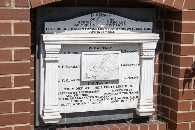 2-Hour Private Walking Tour to Heritage of Titanic in Southampton - Booking Information