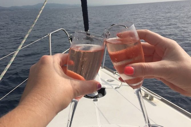 2-Hour Sailing Trip From Barcelona Olimpic Port - Common Questions