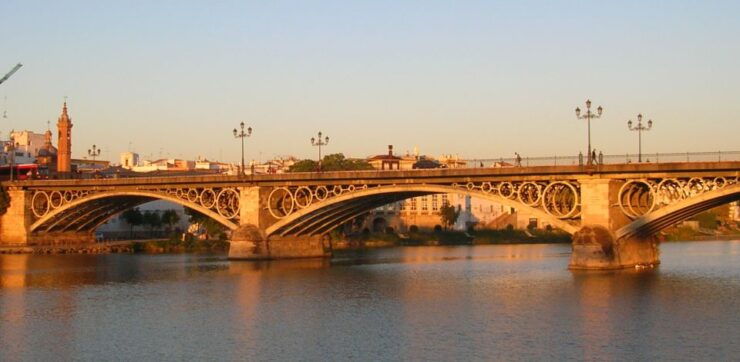 2-Hour Seville Panoramic Walking Tour - Tour Information