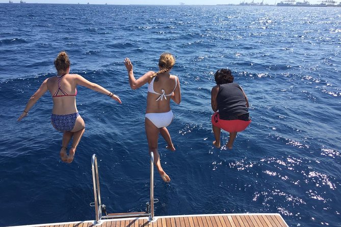 2-Hour Small Group Cruise From Barcelona - Traveler Reviews