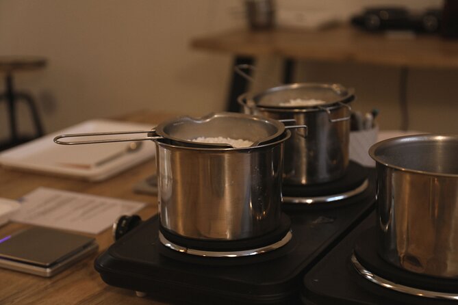 2 Hour Soy Candles Workshop in Prague - Accessibility and Maximum Capacity