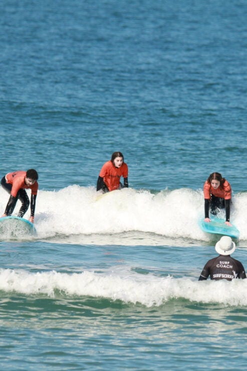 2-Hour Surfing Lesson on Praia Da Barra + Transfer - Good To Know
