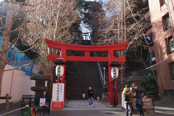 2 Hour Top 3 Hidden Tokyo Tower Photo Spots and Local Shrine Tour - Tour Guide Information