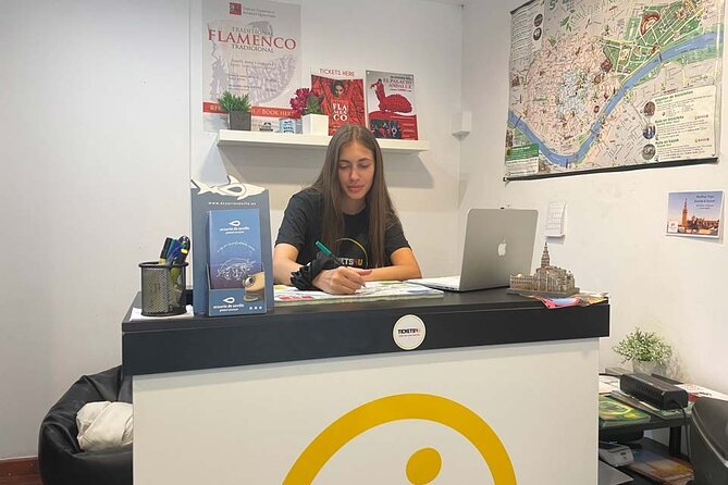 2 Hour Tour Discover Seville Like a Local on an ELECTRIC BIKE - Snacks Provided