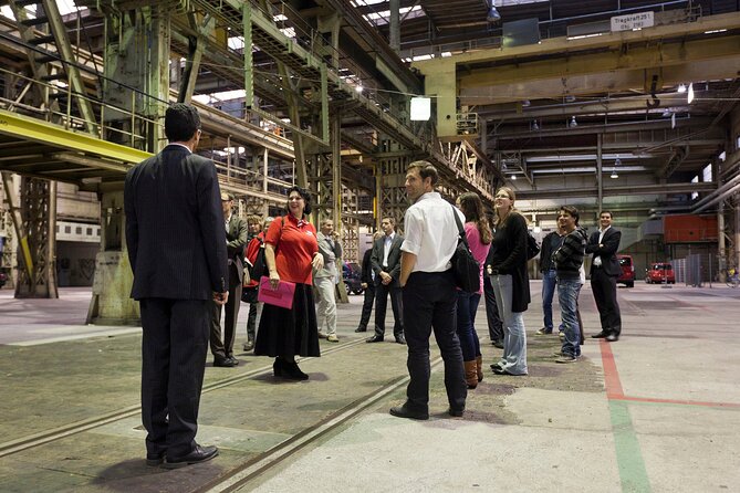 2-Hour Tour Through the Former Industrial Area Sulzerareal - Architectural Highlights