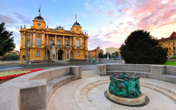 2-Hour Unveiling Zagreb: A Captivating History Tour - Tour Details