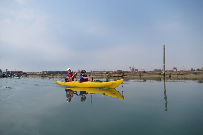2 Hour Venice Canal Kayak Tour - Premium Experience by Day - Meeting and Pickup