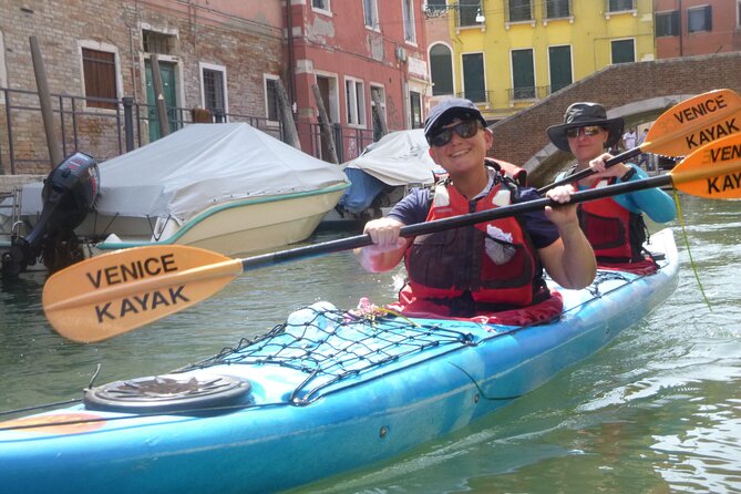 2 Hour Venice Canal Kayak Tour - Premium Experience by Day - What To Expect