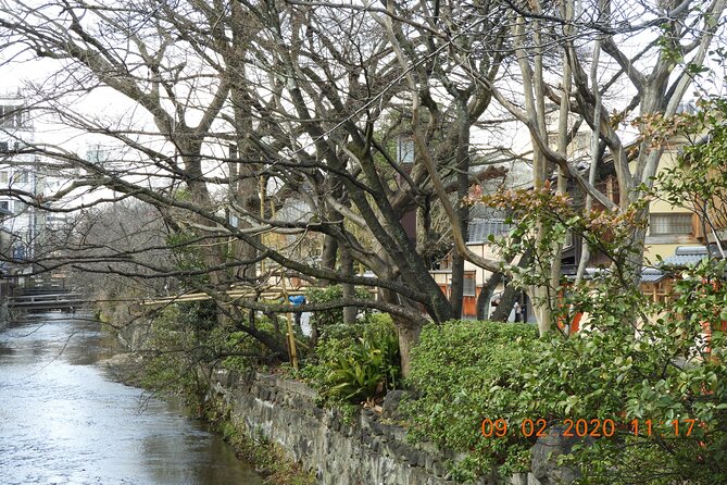 2 Hour Walking Historic Gion Tour in Kyoto Geisha Spotting Area - Common Questions