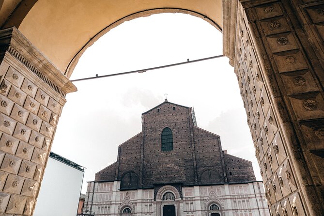 2-Hour Walking Tour Discovering the Musical Side of Bologna - Directions to Meeting Point