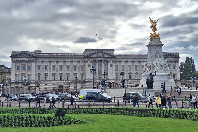2 Hour Walking Tour from Buckingham Palace to Big Ben - Who Is This Tour For?