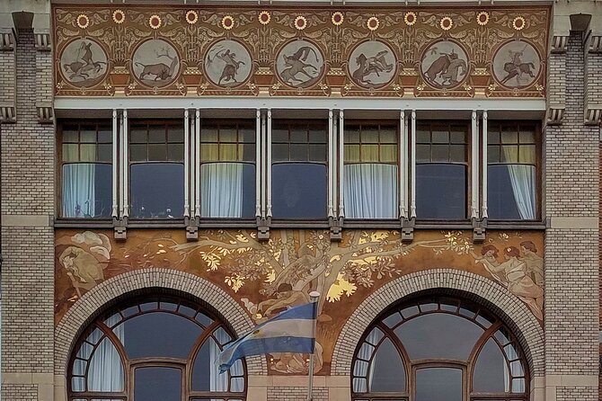 2-Hour Walking Tour in Brussels: Fall and Rise of Art Nouveau - Meeting and End Points