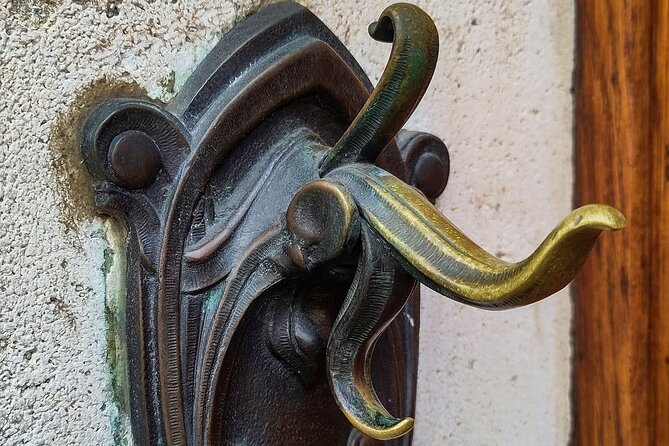 2-Hour Walking Tour in Brussels: Fall and Rise of Art Nouveau - Additional Information