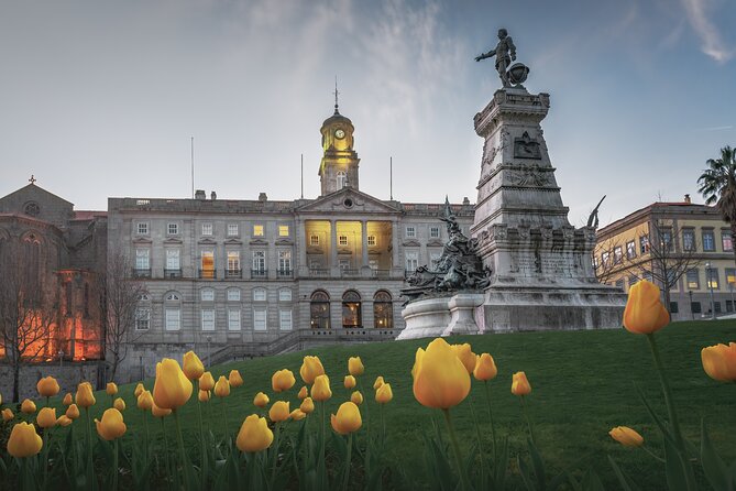 2-Hour Walking Tour in Two Banks of Porto - Itinerary Highlights