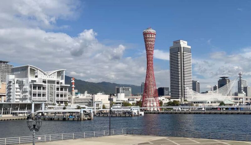 2-Hour Walking Tour of Chinatown and the Port Area - The Experience in Practice